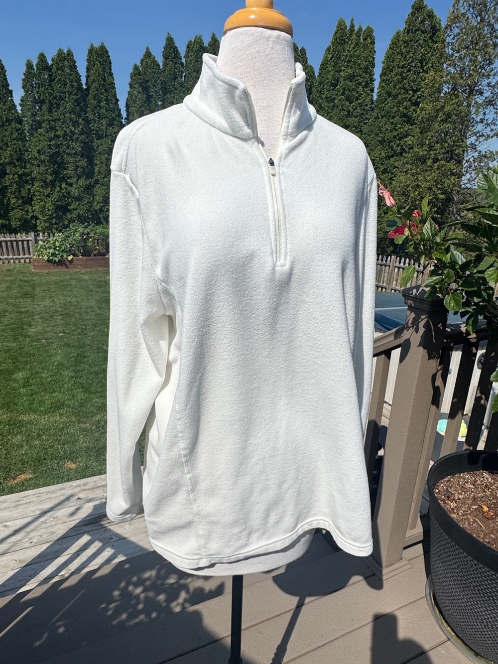 Lands' End Women's White quarter zip Fleece Pullovers XL
